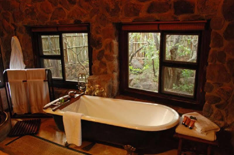 Makweti Safari Lodge Welgevonden Game Reserve Luaran gambar